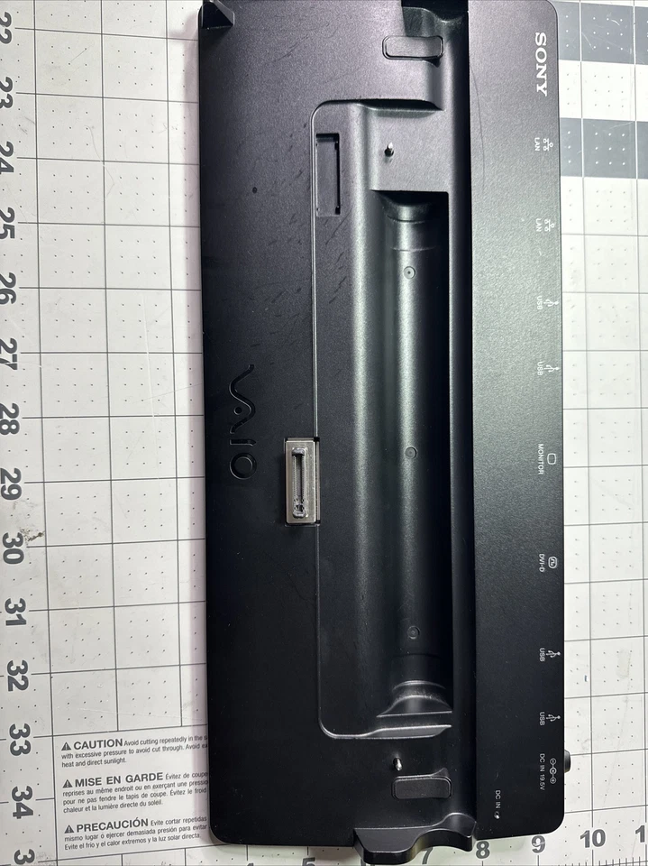 Replicador de puertos USB para computadora portátil Sony VGP-PRZ10 para estación de acoplamiento VPCZ1 usado Foto 3 de 4