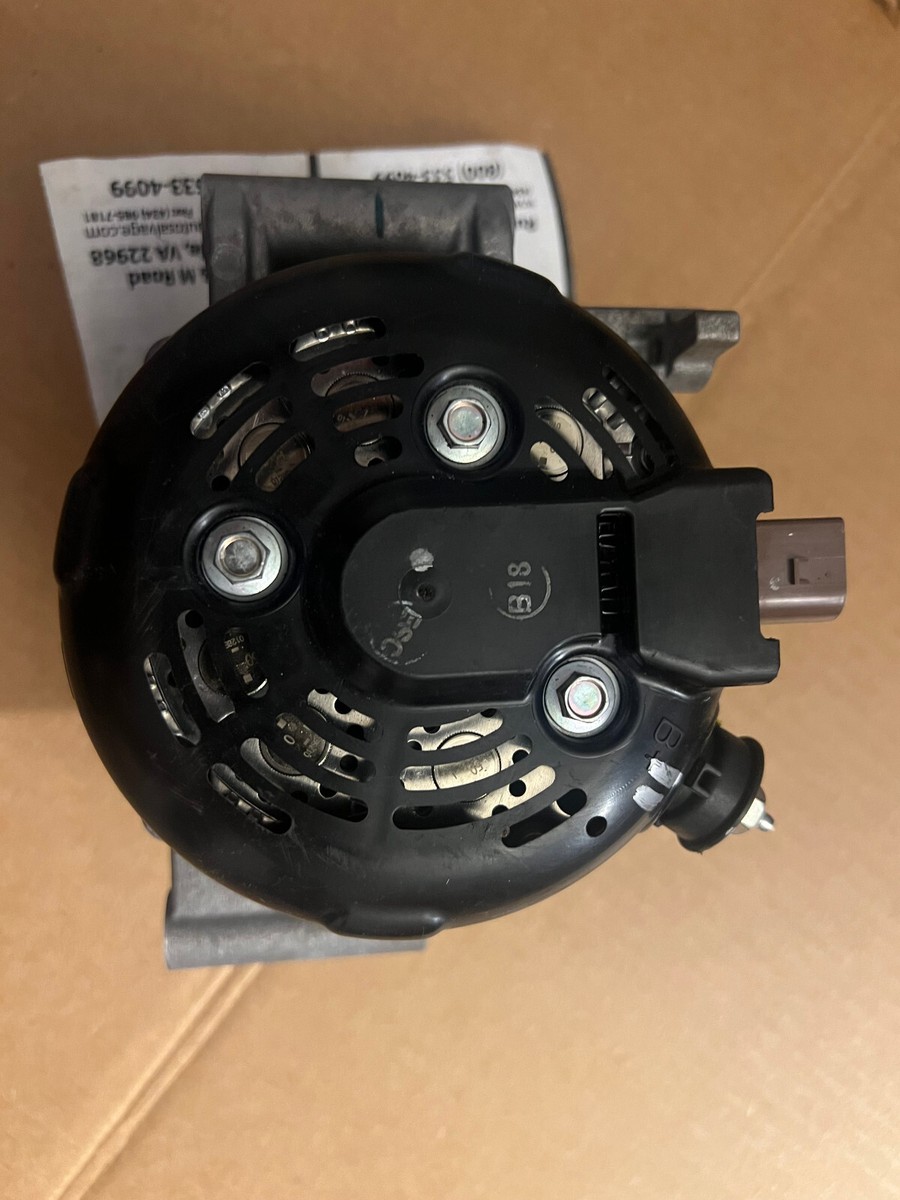 19 20 21 22 TOYOTA RAV-4 Alternator 2.5l 27060f0040 ONLY 23 Miles 