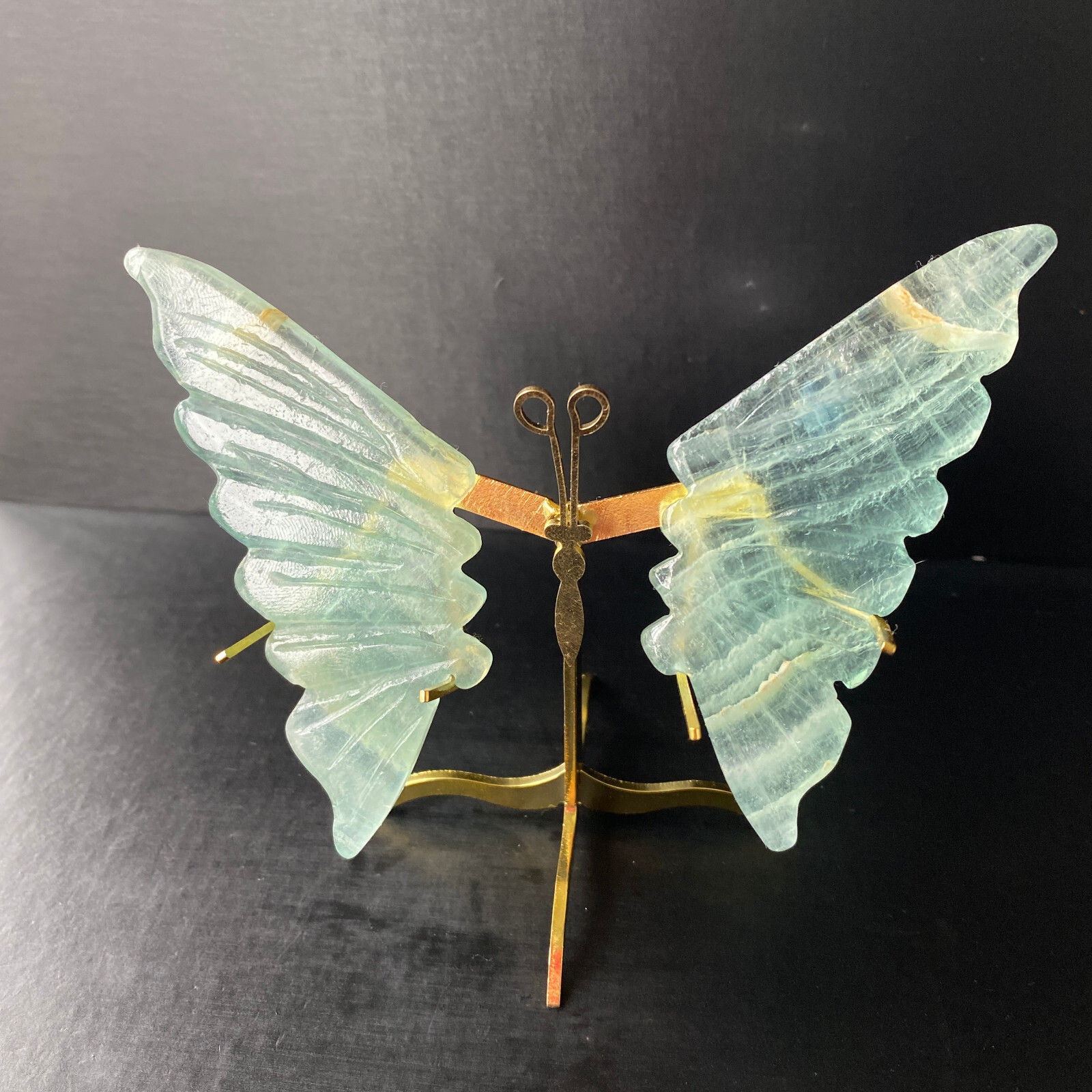 115G Natural Crystal Fluorite Butterfly Wings Healing Statue Decor + Stand