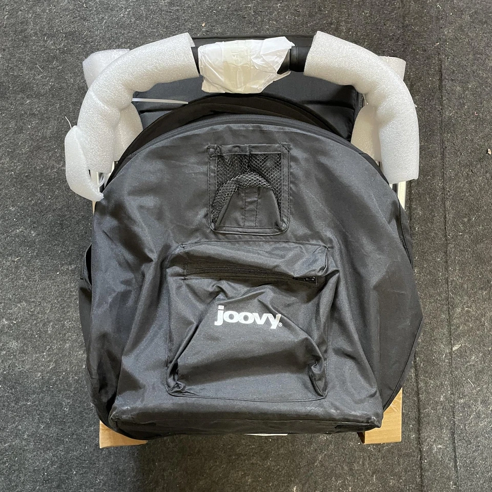 Carrinho de Bebê Joovy Kooper Leve Com Removível, Balanço Aberto, Preto - Imagem 2 de 4