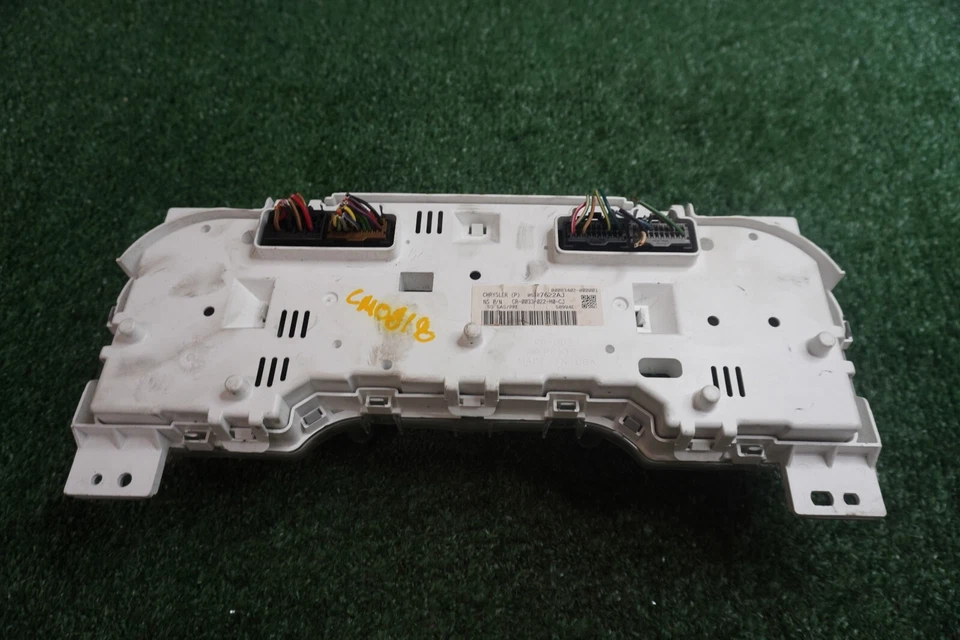 Chrysler PT Cruiser 2007 velocímetro medidor grupo fabricante de equipos originales 61 k millas 05107622AJ Foto 3 de 4