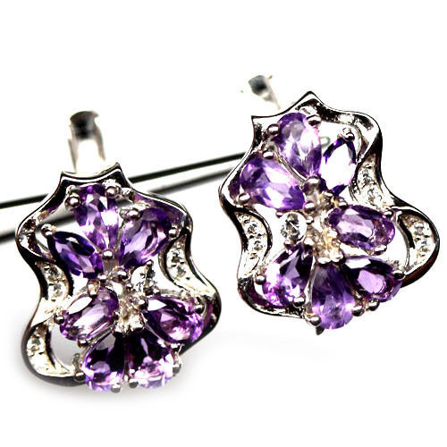 Boucles d'oreilles en argent et véritables améthystes de la collection Iris