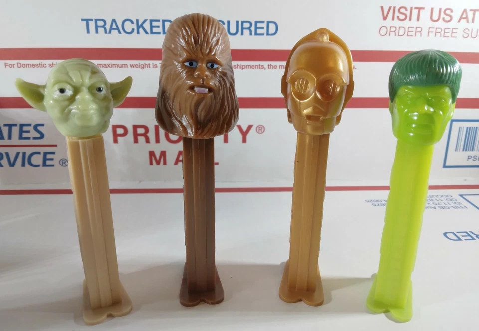 💥 34 PEZ DISPENSERS Star Wars Darth Vader DC BATMAN Marvel Spider-Man HULK TMNT - Image 4 of 4