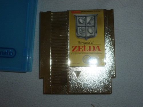 NINTENDO NES VIDEO GAME THE LEGEND OF ZELDA RARE GOLD CARTRIDGE CART - Picture 2 of 4