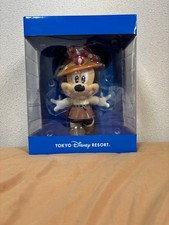 2022 Disney Tokyo Minnie Explorer Figure  Disneysea Disneyland Collectible
