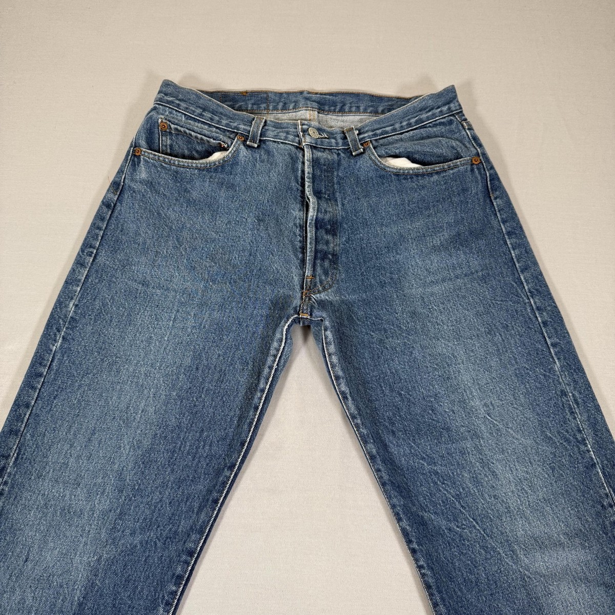 Vintage Levis Jeans Mens 32x34 Blue 501 Straight Fit Denim Pants