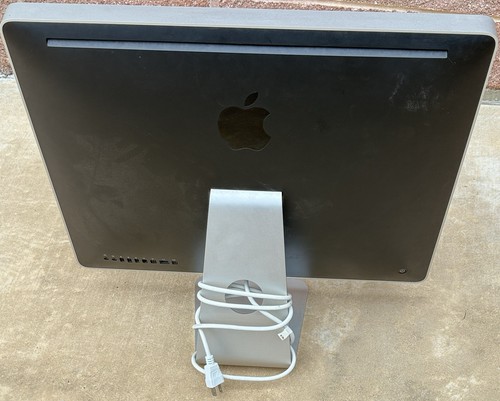 Apple iMac A1225 2008 24" 2.8GHz 2GB RAM 320GB HDD - FOR PARTS Powers On - Picture 3 of 11