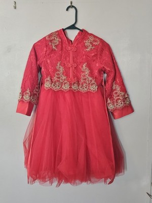 Red Girl's Princess Dress With Tassels, Suitable For Ages 2 - 8; New With Tags 
