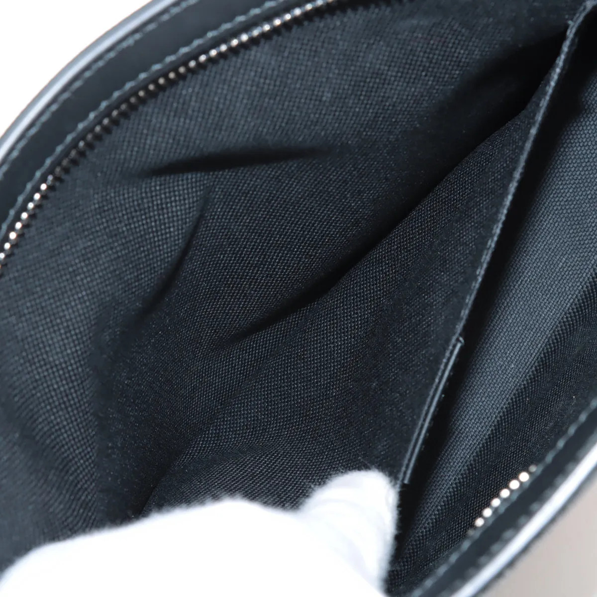 Gucci GG Supreme Clutch Black - # image 6
