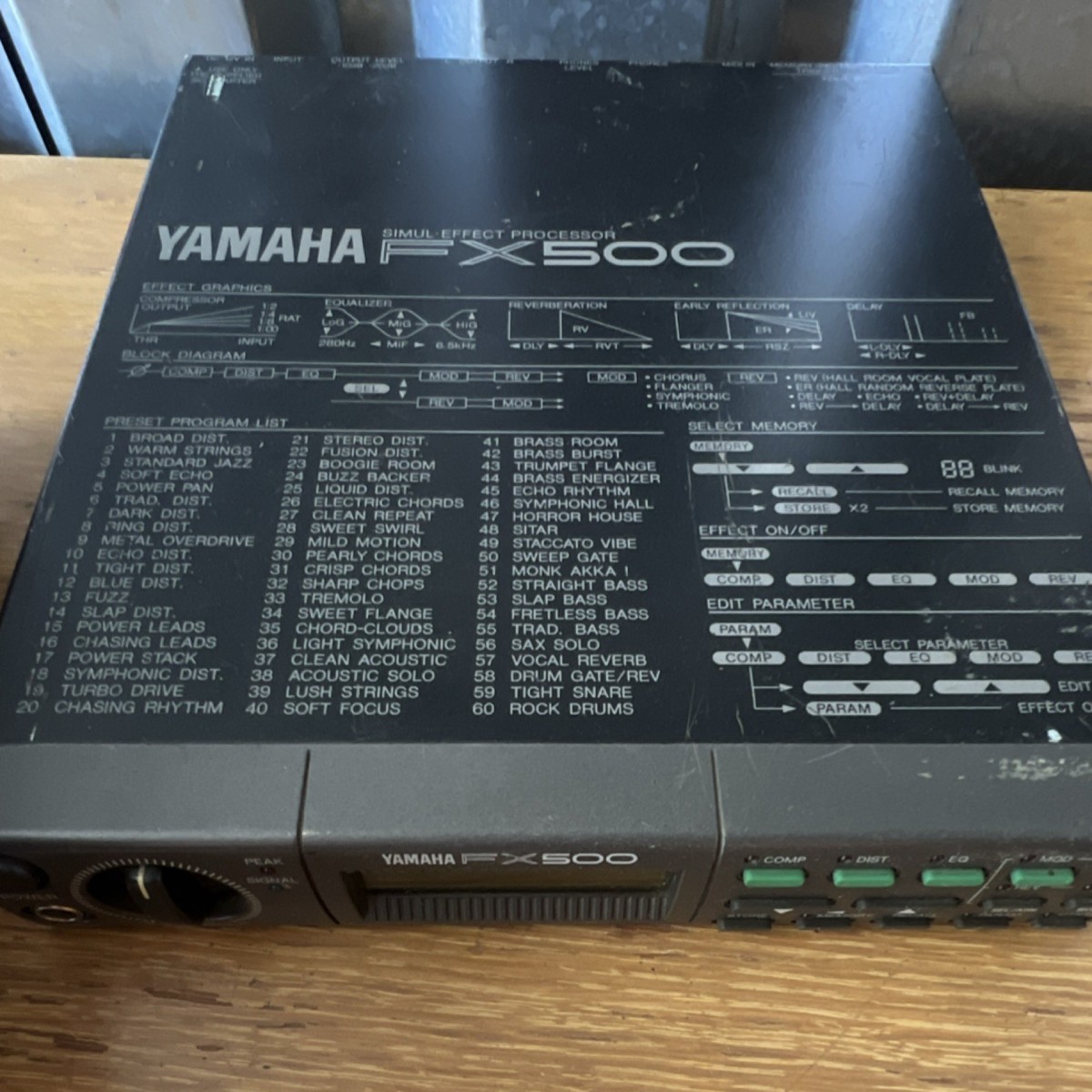FX500 ヤマハ Yamaha FX500 Multi-Effects Processor Rack-Mountable Chorus Flanger