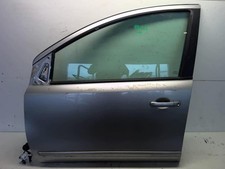Porte avant et accessoires Nissan NOTE