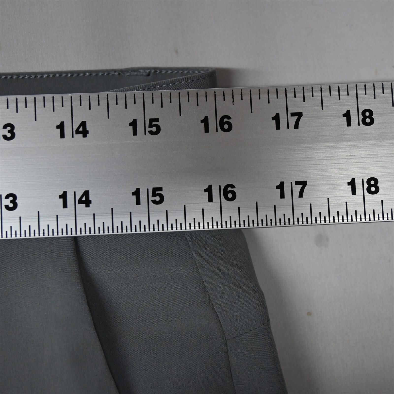 Fabletics 30x32 Light Gray Drawstring The Only 4 … - image 2