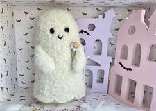 Cuddle + Kind 👻🌸 Baby Ghost IVORY With Flower 7” Stuffed Animal Plushie NEW