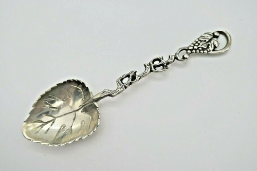 800 Silver ~ WINE GRAPES & LEAF SPOON ~ 5" Long - Picture 2 of 5