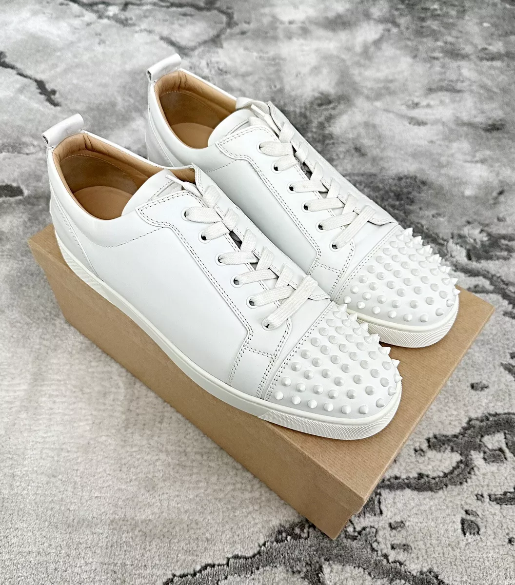 White low top 2025 louboutin