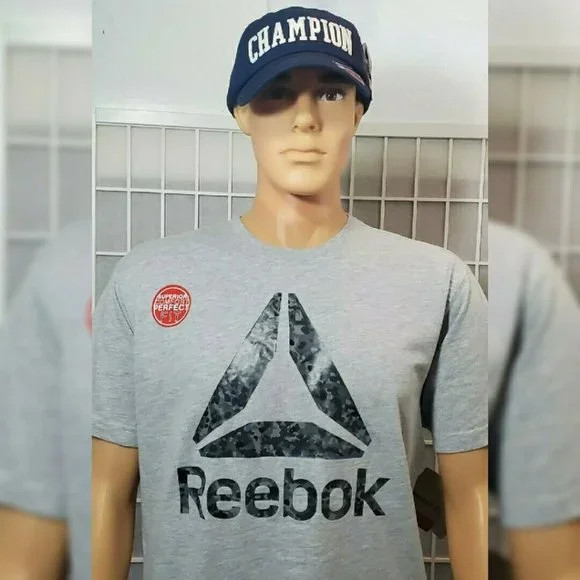 REEBOK SPORT TSHIRT MEN REGULAR FIT SHORT SLEEVE FLECK CAMO SIZE S GREY HEATHER thumbnail 8