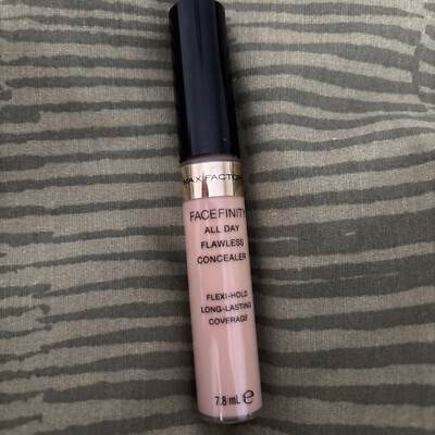 Max Factor Facefinity All Day Flawless Concealer, Farbtöne 010