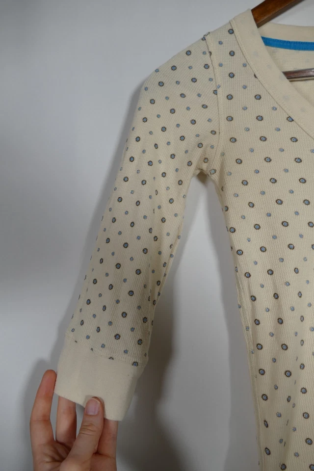 Top térmico Fossil para mujer Y2K Henley talla XS tejido gofre ajustado preppy femenino Foto 2 de 4