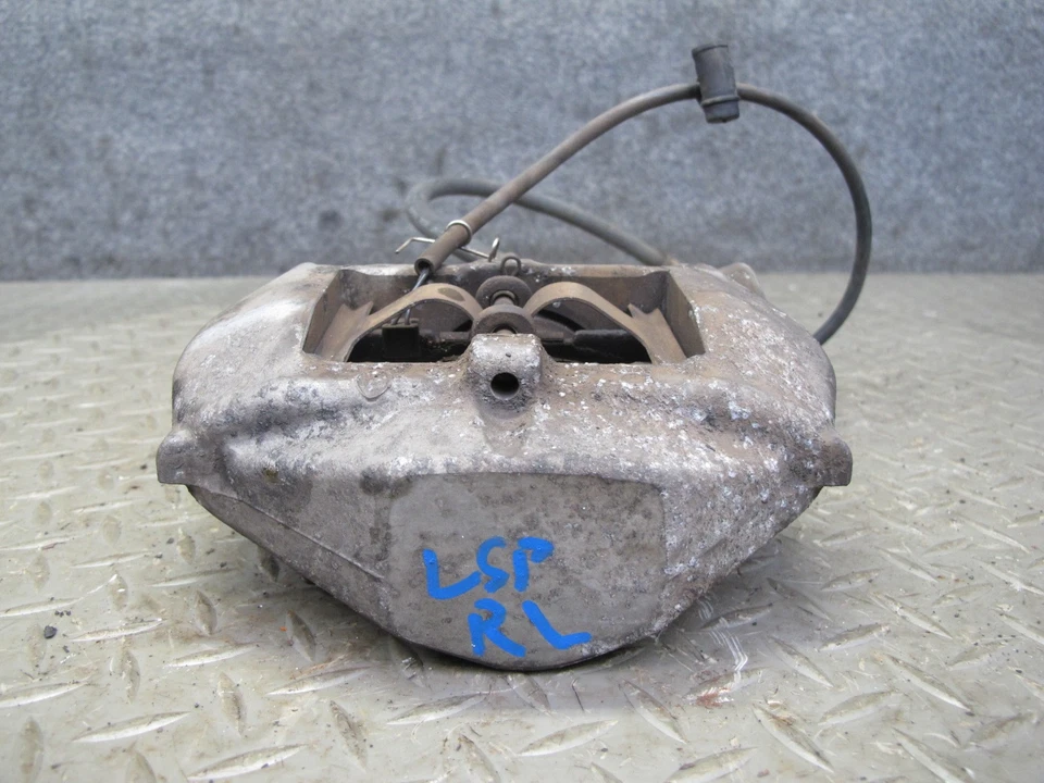 01-06 LEXUS UCF30L LS430 JUEGO DE 2 PINZAS DE FRENO TRASERAS IZQUIERDA Y DERECHA SUMITOMO OEM Foto 4 de 4