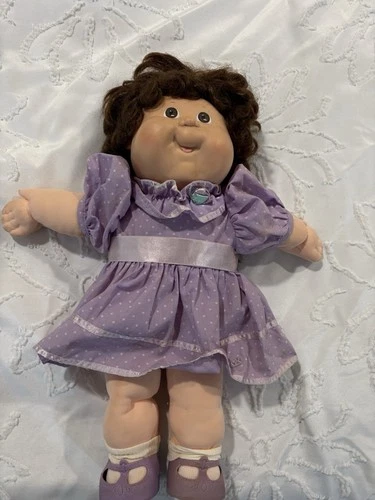 Vintage Cabbage Patch Kids Doll Growing Hair Reddish Brown Brown Eyes Dressed