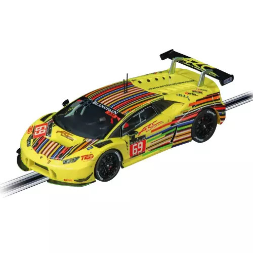 Circuit Carrera Evolution Lamborghini Huracán GT3 pour des soirées de course en famille