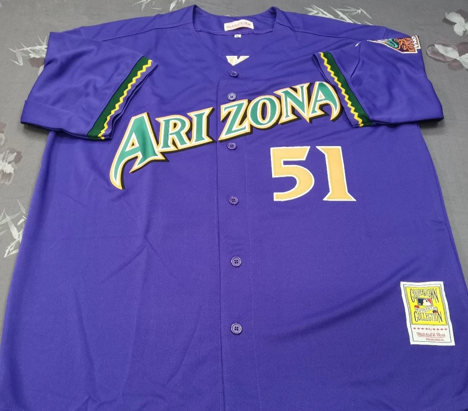 VINTAGE Randy Johnson #51 Diamondbacks Throwback Purple Sewn Stitched Jersey. - Image 2 of 4
