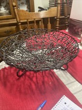 HANDWOVEN RATTAN OVER METAL LARGE BASKET CENTERPIECE