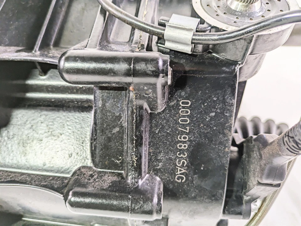 BMW R nineT K21 2015 transmisión caja de cambios SAG 591 millas solo 23007721742 Foto 2 de 4