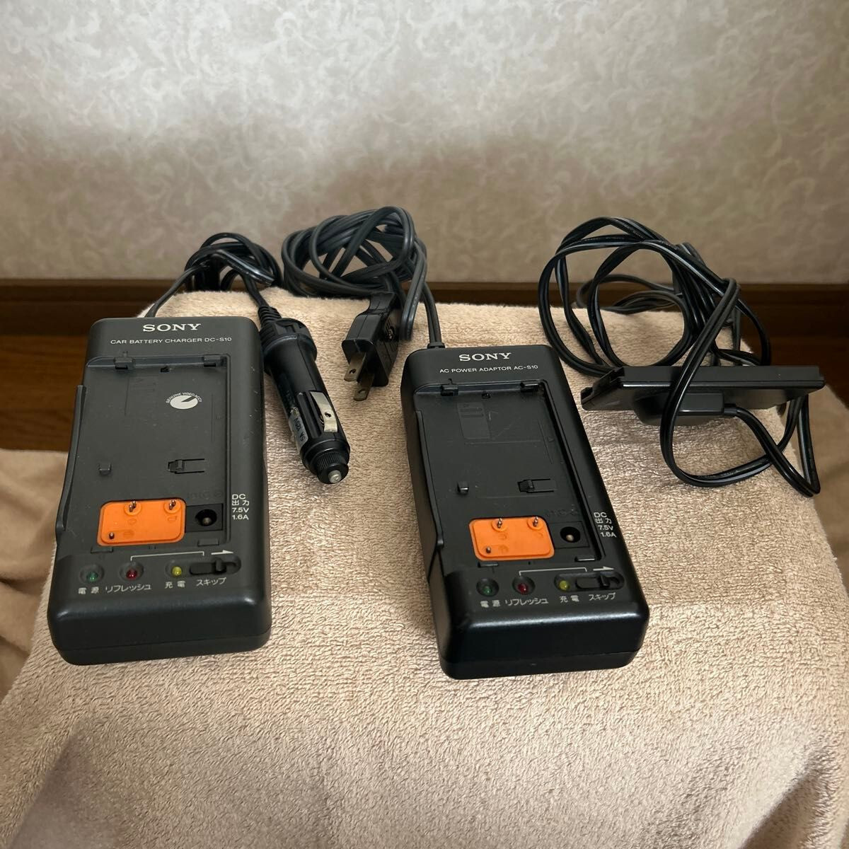 SONY CCD-V800 Handycam HI8 Video8 Camcorder Not-work Japan