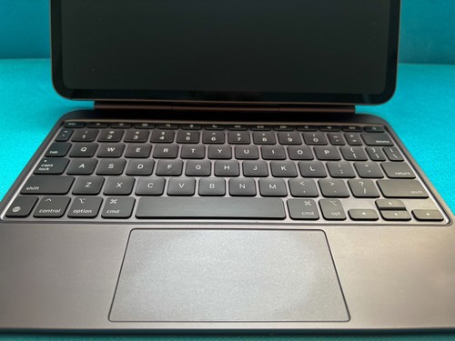 Apple iPad Pro 11” M4 2024 1TB nanostructure + Magic Keyboard (AppleCare) - Zdjęcie 7 z 14