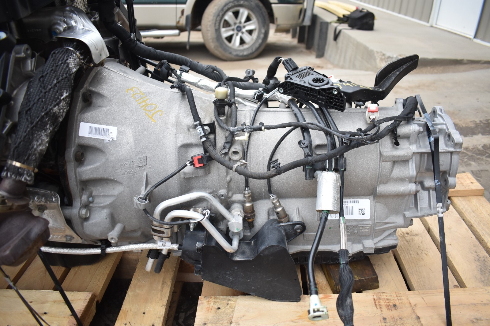 2022 RAM 2500 6.4 HEMI ENGINE & 8HP75 4X4 AUTO TRANSMISSION LIFTOUT