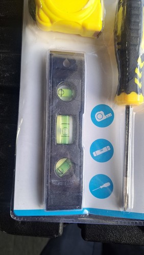 Kit de herramientas de 3 piezas de nivel de cinta métrica de destornillador de montaje en pared Ematic ETQK302 - Imagen 4 de 5
