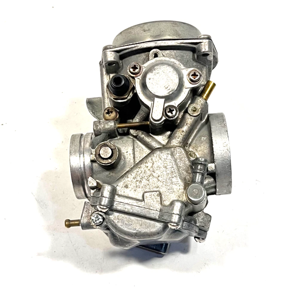 Suzuki Marauder VZ800 1997 A 2004, carburador delantero, P/N 13210-48E70 Foto 2 de 4