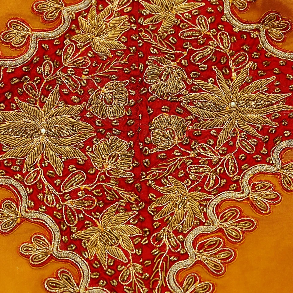 Indian Vintage Red Pure Crepe Silk Appliques – Set of 1 | Hand-Embroidered Dabka - Image 4 of 4
