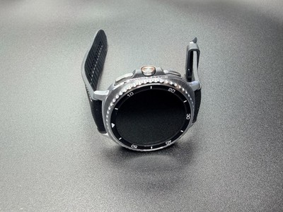 Samsung Galaxy Watch8 Classic 46mm SM-L500 Silver GPS Smartwatch Rotating Bezel