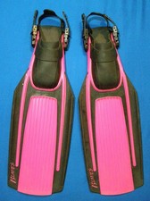 US Divers USD Blades SCUBA Diving Fins Aqualung Pink Open Heel Adjustable Size M