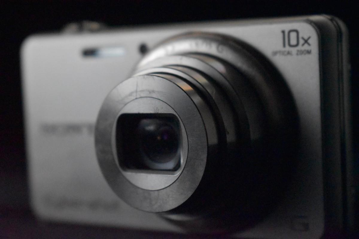 US Duty Paid] SONY Cyber-shot DSC-WX200 Digital Camera 18.2MP