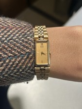 Vintage Seiko Quartz Women  s Watch Gold Tone Rectangular Bracelet 1320-597B