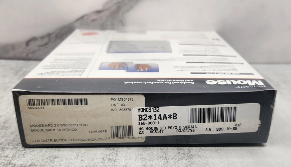 New In Box Microsoft Windows 95/3.1 2 Button Mouse Rare Collector - Image 3 of 3