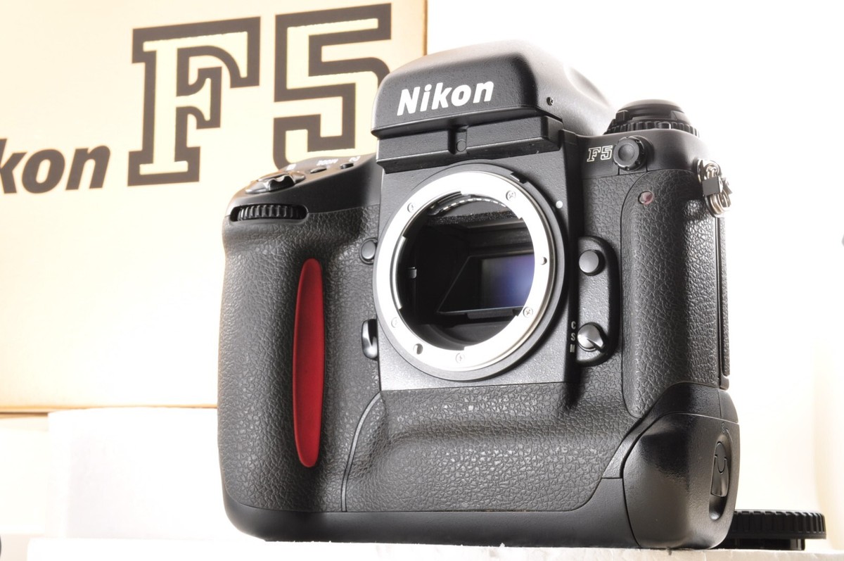 ニコン Nikon F5 Nikon F5 35mm SLR Film Camera Body w/Box *Near Mint* From