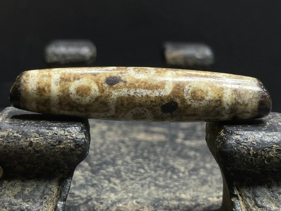 Tibetan Nepalese Himalayan Bead Ancient agate Old Dzi Talisman 9 eye Bead Amulet - Image 2 of 4