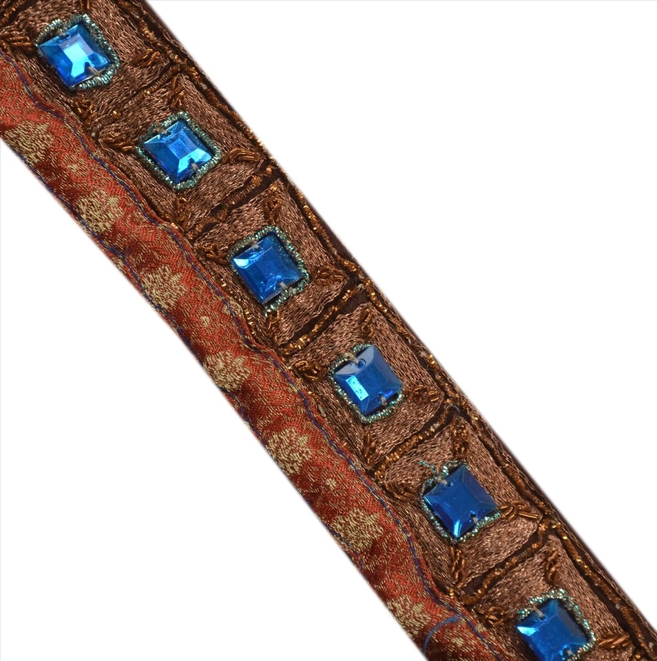 Sanskriti Vintage Sari Border Decoração de Contas à Mão Acabamentos de 1 Jarda Renda 2'W Zari Marrom - Imagem 4 de 4