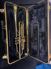 Bach TR401 Student Trumpet with Mouthpiece and Original Hard Case