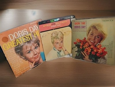 Lot of 3 LP ~ Doris Day ~ Greatest Hits,  Show Time  & Hooray For Hollywood **