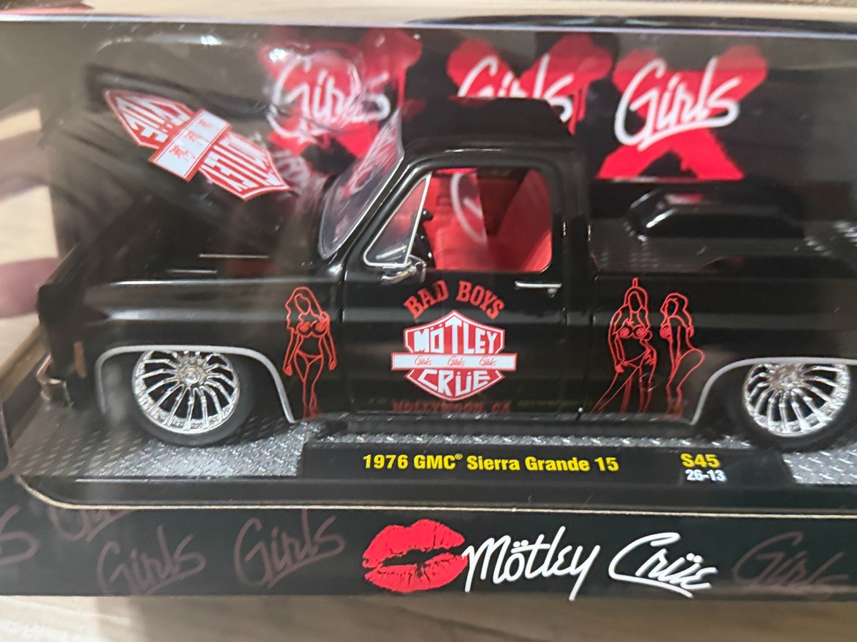 M2 Machines Motley Crue 1976 GMC Sierra Grande 15 1/24 Rock