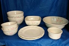 9 Pfaltzgraff Tea Rose Serving Bowls, Dessert Bowls, Salad Plates Lot Read