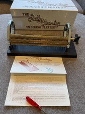 New Original Sally Stanley Smocking Pleater 24 Gathering Needles Sewing Aid BNIB