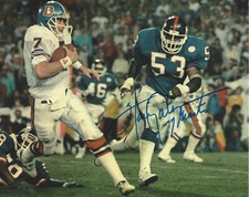 HARRY CARSON NEW YORK GIANTS LINEBACKER SIGNED AUTHENTIC 8x10 PHOTO C w/COA NFL