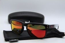 NEW OAKLEY OO9102-Q255 HOLBROOK MATTE BLACK AUTHENTIC SUNGLASSES W/CASE 57-18