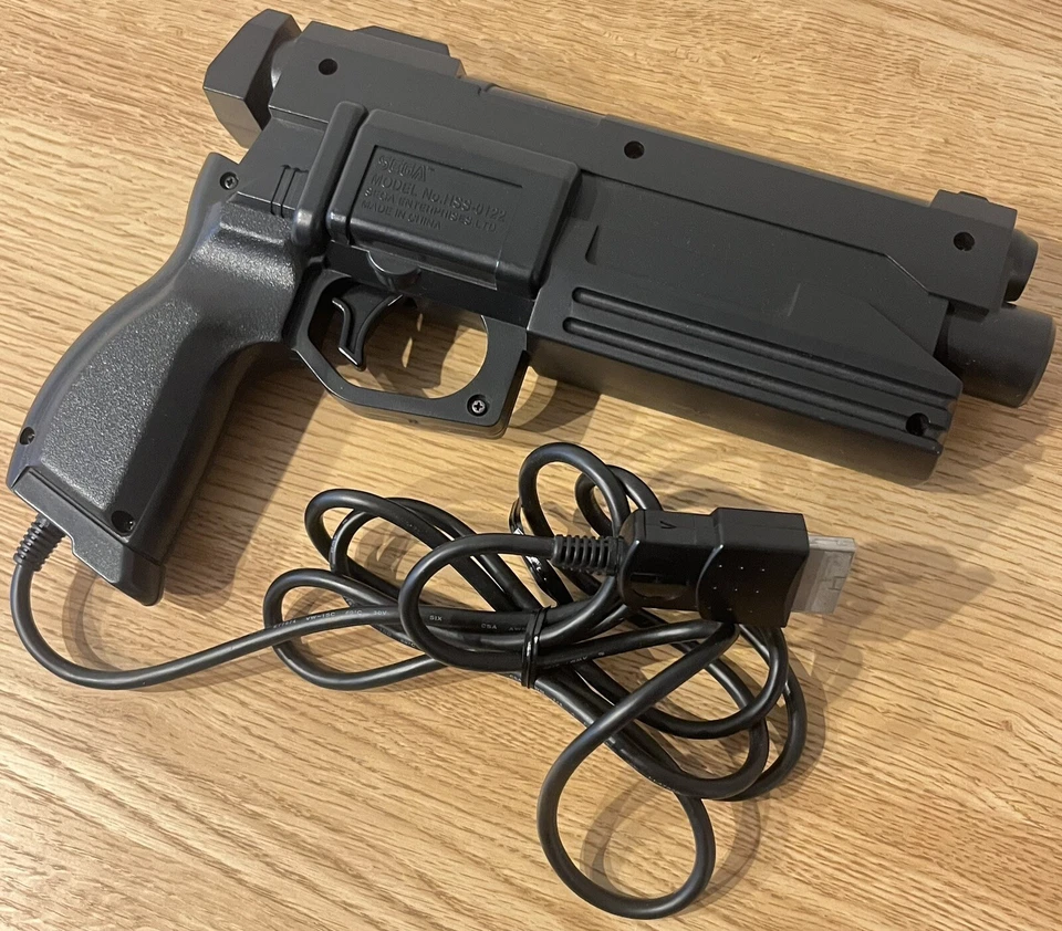 Sega Saturn VIRTUA GUN HSS-0122 Works fine CRT TV Only Import Japan - Image 2 of 4